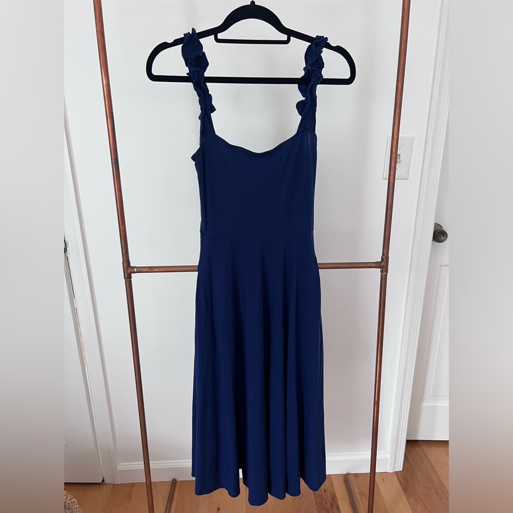 Navy reformation dress size small